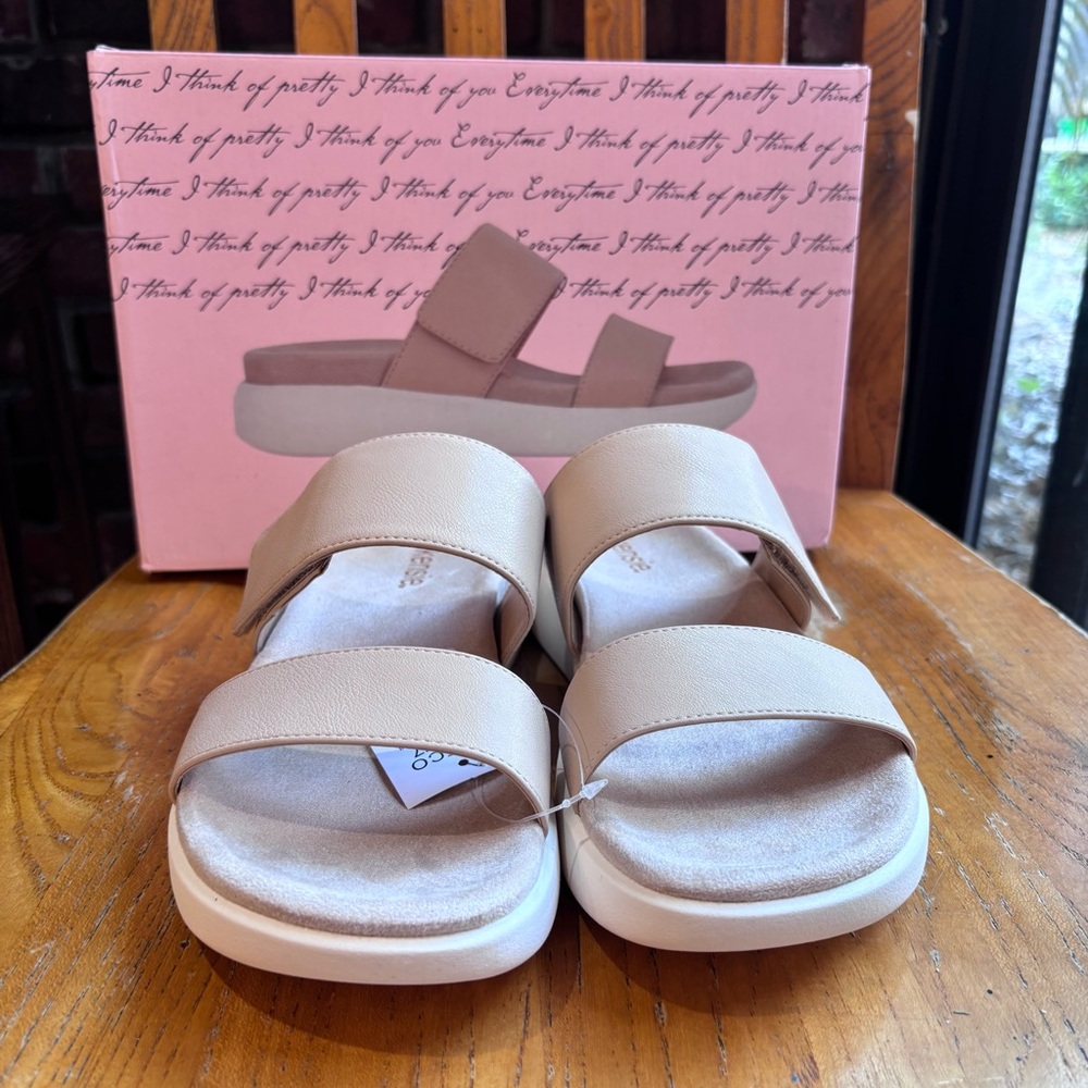Kensie womens Jipsy adjustable slip on slides sandals nude 9. - Picture 5 of 6